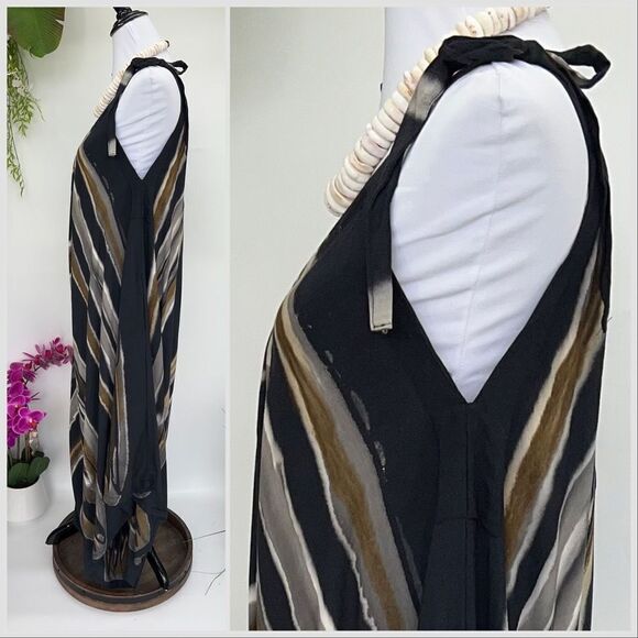 The Pō`alima Romper  Na’auao Grays Tan White V-Neck Shoulder Tie Romper Boho Gyp - Picture 3 of 9